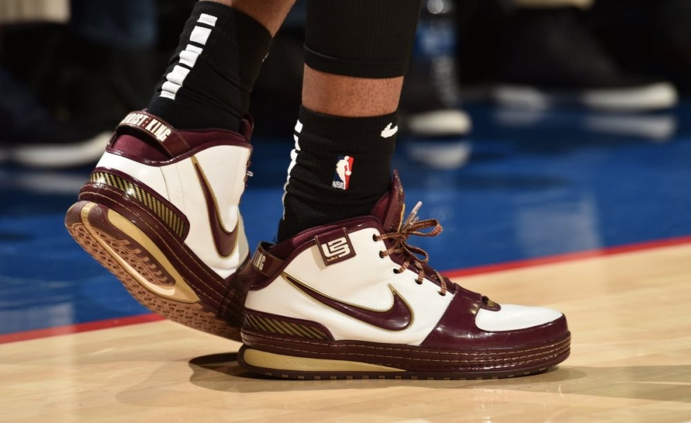 NBA球员数据榜：字母哥得分继续领先,（NBA球员数据排名：字母哥得分依旧领跑）