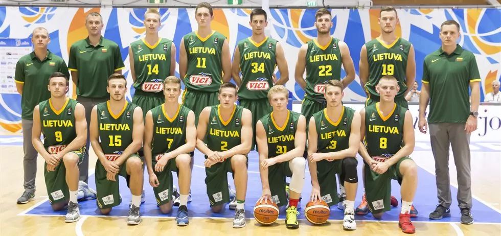 季铭义谈汪士钦染红：年轻的代价，控制一下或许我们还能夺冠（季铭义评汪士钦红牌：年轻气盛的代价，若稳住情绪或许冠军仍在）