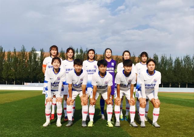 云南玉昆野心不小，一口气连续敲定两位巴西新外援，中超争冠新搅局者浮现（云南玉昆雄心勃勃，连签两名巴西外援，中超争冠黑马初现）