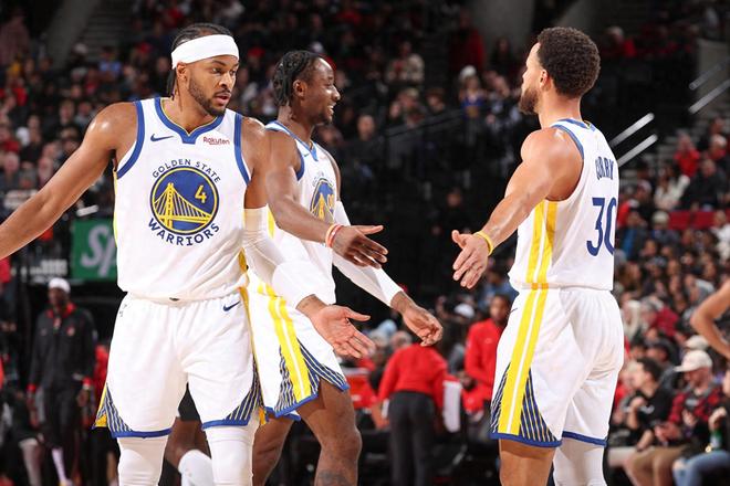 鹈鹕战老鹰伤病报告：锡安&琼斯等5人缺阵，奥孔古无法出战（鹈鹕战老鹰伤情更新：锡安、琼斯等5人缺席，奥孔古因伤无法出战）