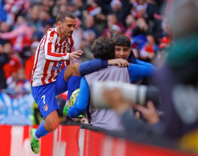 英超替补进球后被换下，特罗萨德成阿森纳队史第三人