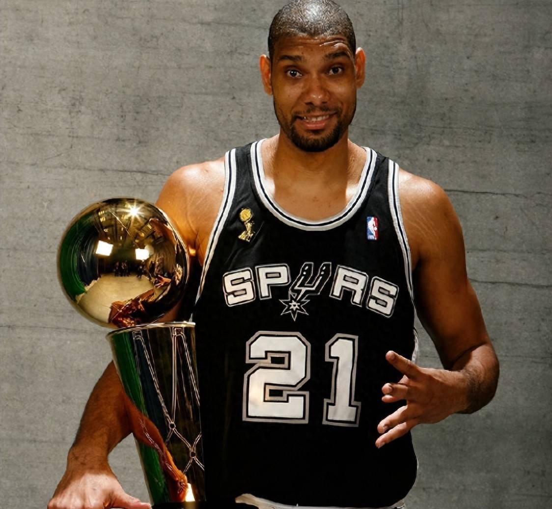 字母哥谈21000分：很开心但这不是终点，下一场比赛必须要赢（字母哥达成21000分：开心但不止步，下一战势在必得）