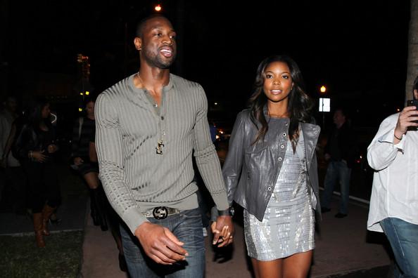 库珀·弗拉格进攻不稳定，投篮准度不足，体能和三分球需提升。（库珀·弗拉格进攻起伏大，投射稳定性欠佳，体能与三分有待提升）