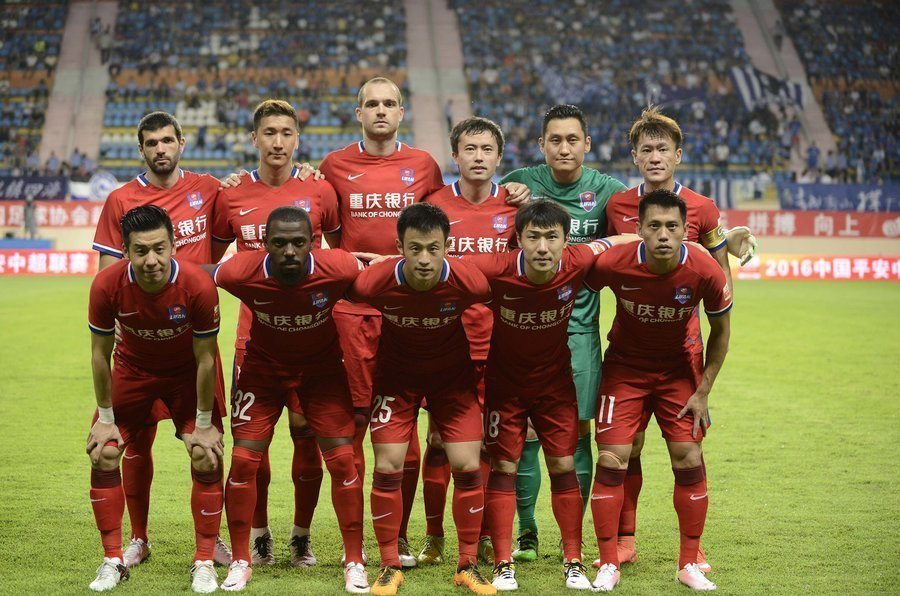 上海海港中超三连冠，但含金量极低，山东泰山明年是最大夺冠热门（上海海港中超三连霸成色不足，山东泰山被看好为明年头号夺冠热门）