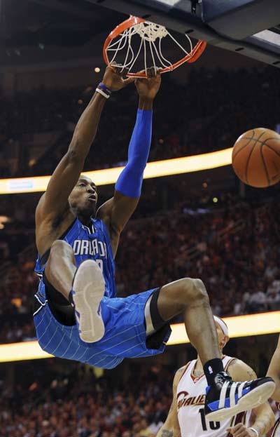 西蒙尼：我不明白拉菲尼亚怎么拿不到金球奖（西蒙尼困惑：拉菲尼亚为何无缘金球奖）