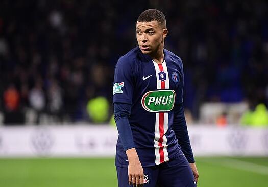 雷霆队的辉煌历程回顾（回望雷霆队的荣耀之路）