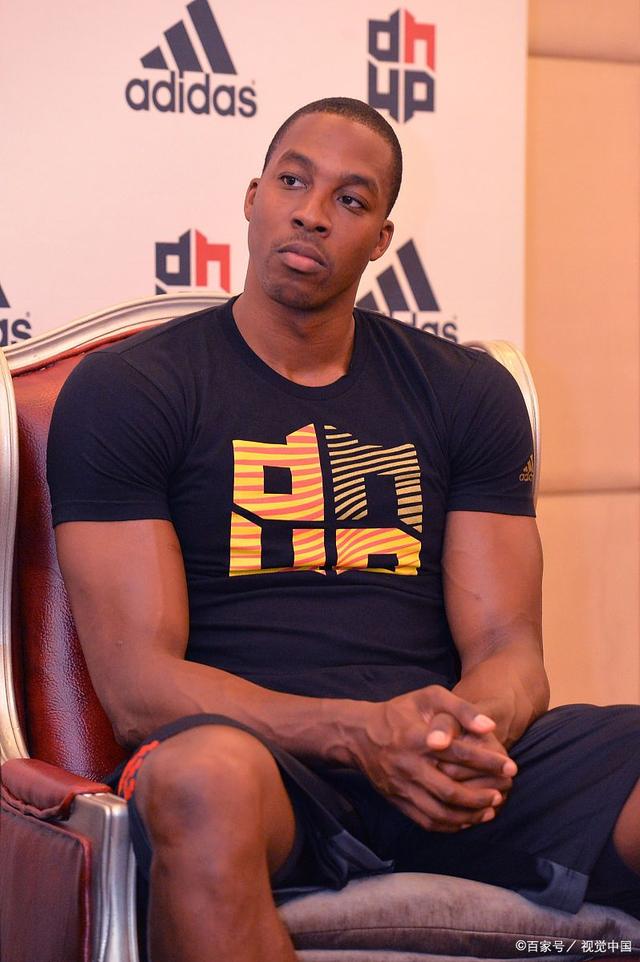 TA：阿隆索世俱杯期间曾进行钓鱼测试，发现更衣室有人泄密（TA称阿隆索在世俱杯期间进行“钓鱼”测试，证实更衣室存在泄密）